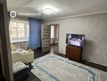 2-комнатная квартира, этаж 3 из 5, 43 м²