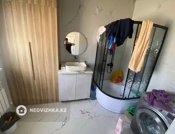 2-комнатный дом, 10 соток, 1 600 м²