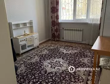 4-комнатная квартира, этаж 1 из 5, 90 м²
