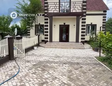 4-комнатный дом, 5 соток, 179 м²