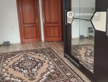 4-комнатный дом, 30 соток, 136 м²
