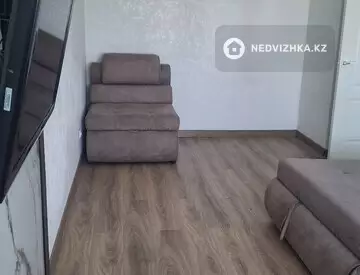 2-комнатная квартира, этаж 11 из 12, 53 м², На длительный срок