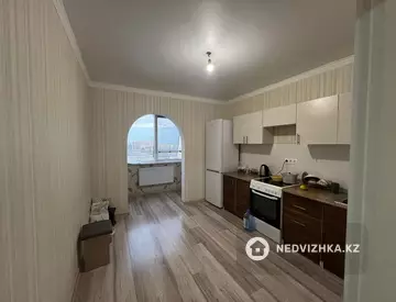 1-комнатная квартира, этаж 21 из 24, 41 м²