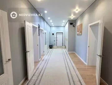 4-комнатная квартира, этаж 2 из 7, 131 м²