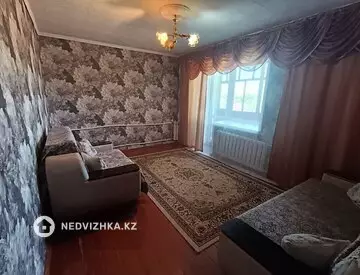 2-комнатная квартира, этаж 3 из 3, 50 м²