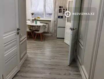 1-комнатная квартира, этаж 10 из 10, 47 м², На длительный срок