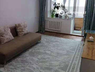 2-комнатная квартира, этаж 4 из 5, 46 м²