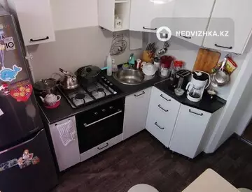 2-комнатная квартира, этаж 4 из 5, 46 м²