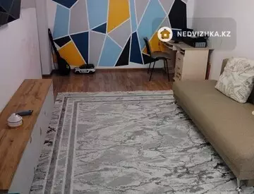 2-комнатная квартира, этаж 4 из 5, 46 м²