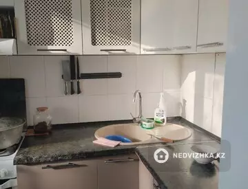 2-комнатная квартира, этаж 1 из 2, 40 м²