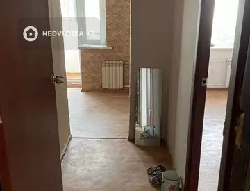 1-комнатная квартира, этаж 4 из 5, 28 м²