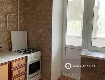 1-комнатная квартира, этаж 4 из 5, 28 м²