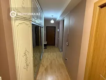 2-комнатная квартира, этаж 2 из 12, 58 м², На длительный срок