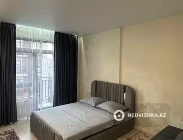 1-комнатная квартира, этаж 5 из 6, 40 м², По часам