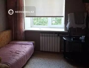 3-комнатная квартира, этаж 6 из 6, 57 м²