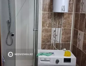 3-комнатная квартира, этаж 6 из 6, 57 м²