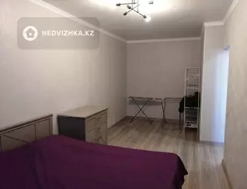 1-комнатная квартира, этаж 3 из 10, 40 м²