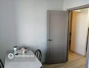 1-комнатная квартира, этаж 3 из 10, 40 м²