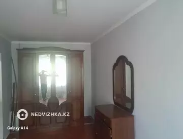 2-комнатная квартира, этаж 2 из 2, 60 м², На длительный срок