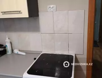 1-комнатная квартира, этаж 2 из 6, 32 м², На длительный срок