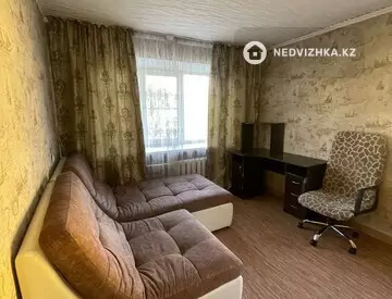 1-комнатная квартира, этаж 3 из 5, 32 м²