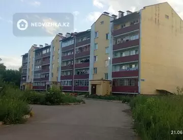 1-комнатная квартира, этаж 3 из 5, 44 м²