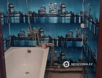 1-комнатная квартира, этаж 3 из 5, 44 м²