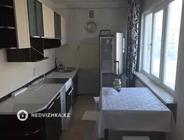 2-комнатная квартира, этаж 5 из 5, 50 м², На длительный срок