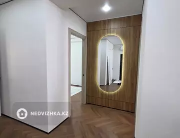 3-комнатная квартира, этаж 7 из 10, 110 м²