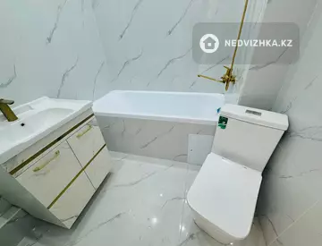 1-комнатная квартира, этаж 11 из 12, 36 м²