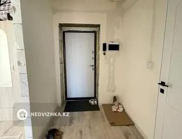 1-комнатная квартира, этаж 3 из 5, 36 м²