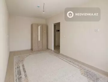 1-комнатная квартира, этаж 3 из 5, 36 м²