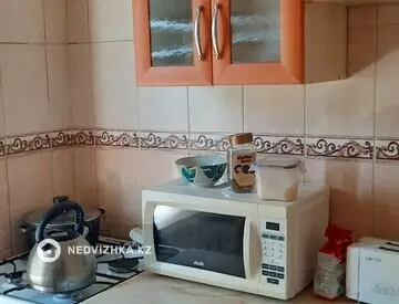 1-комнатная квартира, этаж 5 из 5, 42 м², На длительный срок