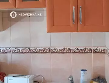 1-комнатная квартира, этаж 5 из 5, 42 м², На длительный срок