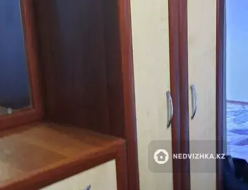 1-комнатная квартира, этаж 5 из 5, 42 м², На длительный срок