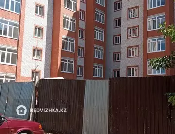 1-комнатная квартира, этаж 3 из 9, 46 м²