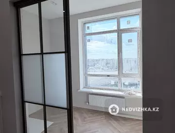 4-комнатная квартира, этаж 12 из 12, 136 м²