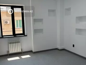 Помещение, этаж 3 из 3, 18 м², На длительный срок