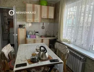2-комнатный дом, 6 соток, 61 м²