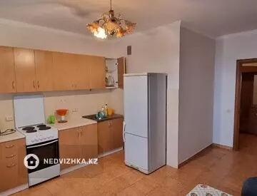 2-комнатная квартира, этаж 17 из 18, 91 м², На длительный срок