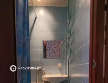 2-комнатная квартира, этаж 1 из 5, 44 м²