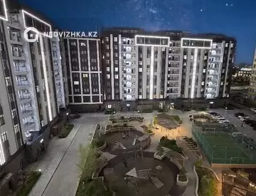 3-комнатная квартира, этаж 7 из 10, 99 м²