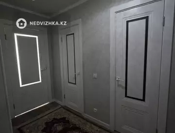 2-комнатная квартира, этаж 2 из 5, 53 м²
