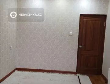 4-комнатная квартира, этаж 5 из 5, 95 м²