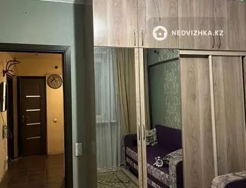 3-комнатная квартира, этаж 2 из 3, 65 м², На длительный срок