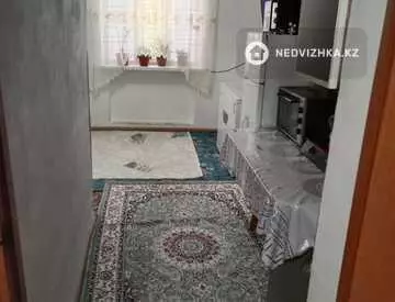 1-комнатная квартира, этаж 1 из 2, 6 м²
