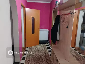 1-комнатная квартира, этаж 1 из 2, 6 м²