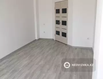 1-комнатная квартира, этаж 4 из 5, 44 м²