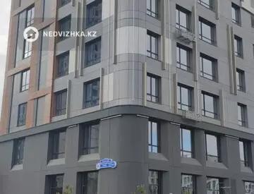 Помещение, этаж 1 из 22, 133 м², На длительный срок