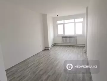 1-комнатная квартира, этаж 4 из 5, 44 м²